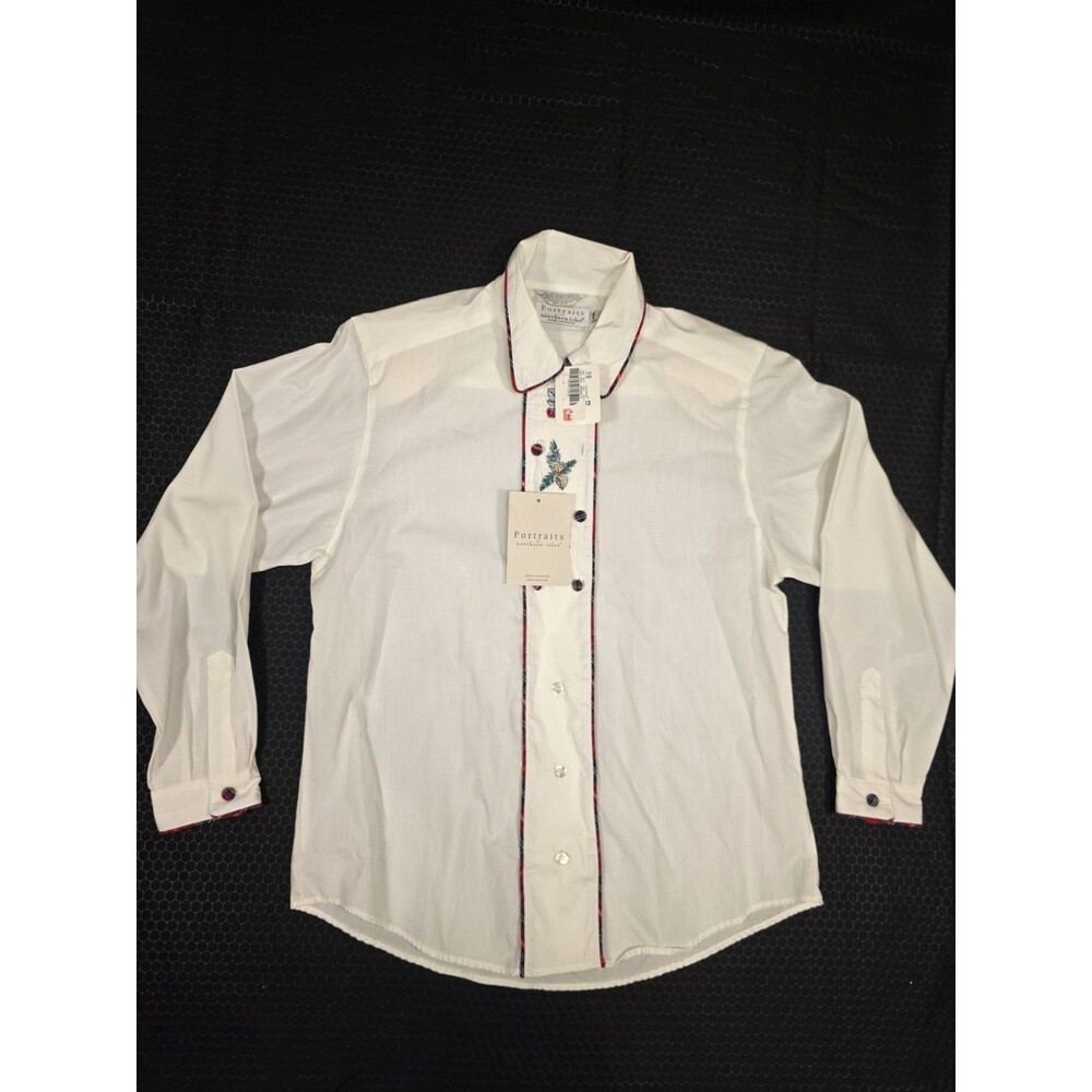Portraits by Northern Isles white embroidered holiday blouse button-down size 12